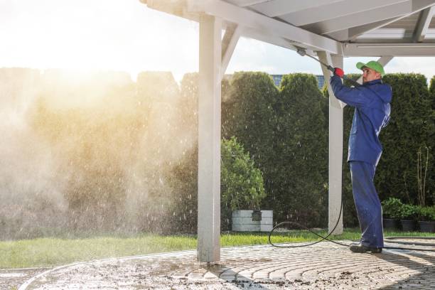 Best Gutter Cleaning  in Redwood City, CA